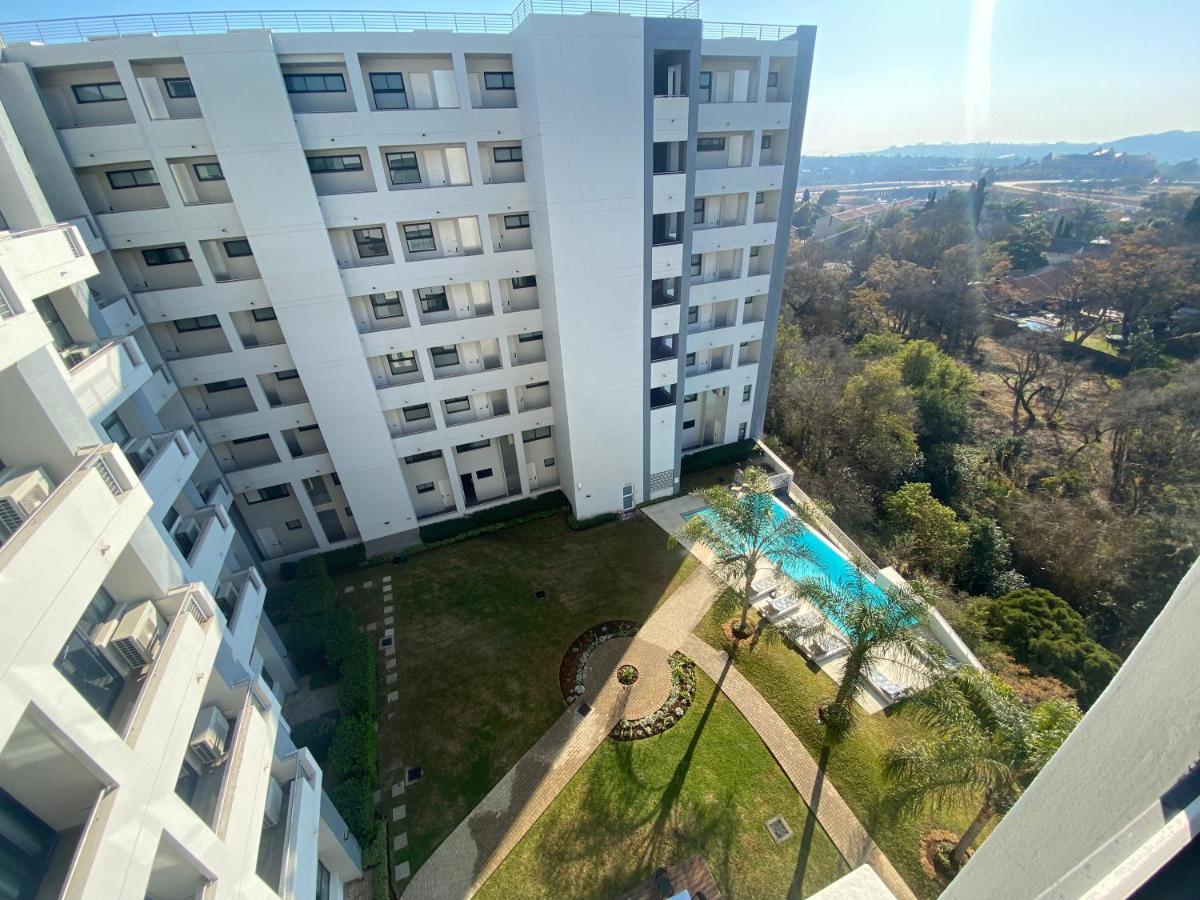 Stay Menlyn Pretoria-Noord Exterior foto