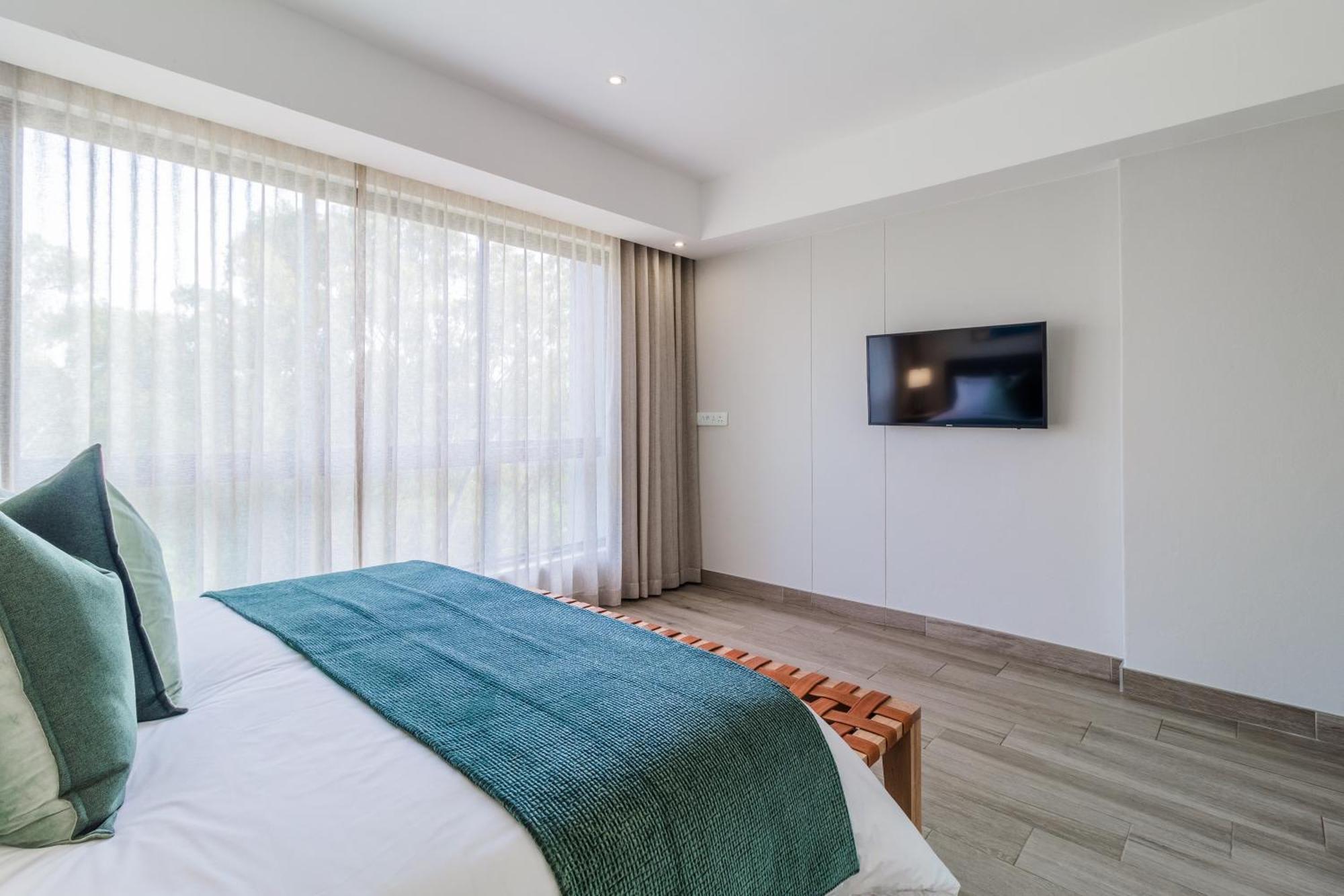 Stay Menlyn Pretoria-Noord Exterior foto