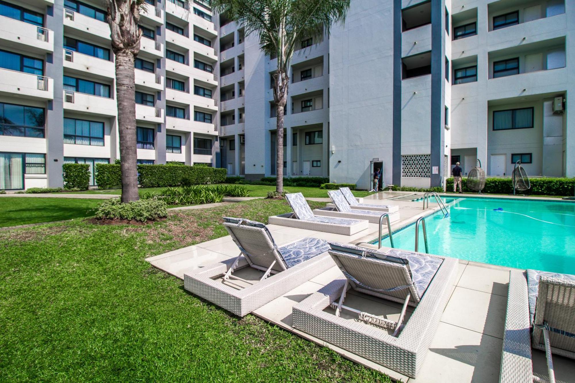 Stay Menlyn Pretoria-Noord Exterior foto